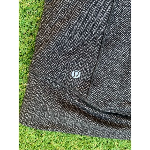 Lululemon Think Fast Heathered gray Herringbone 1/4 zip SWEATSHIRT TOP sz 4 - Picture 6 of 8